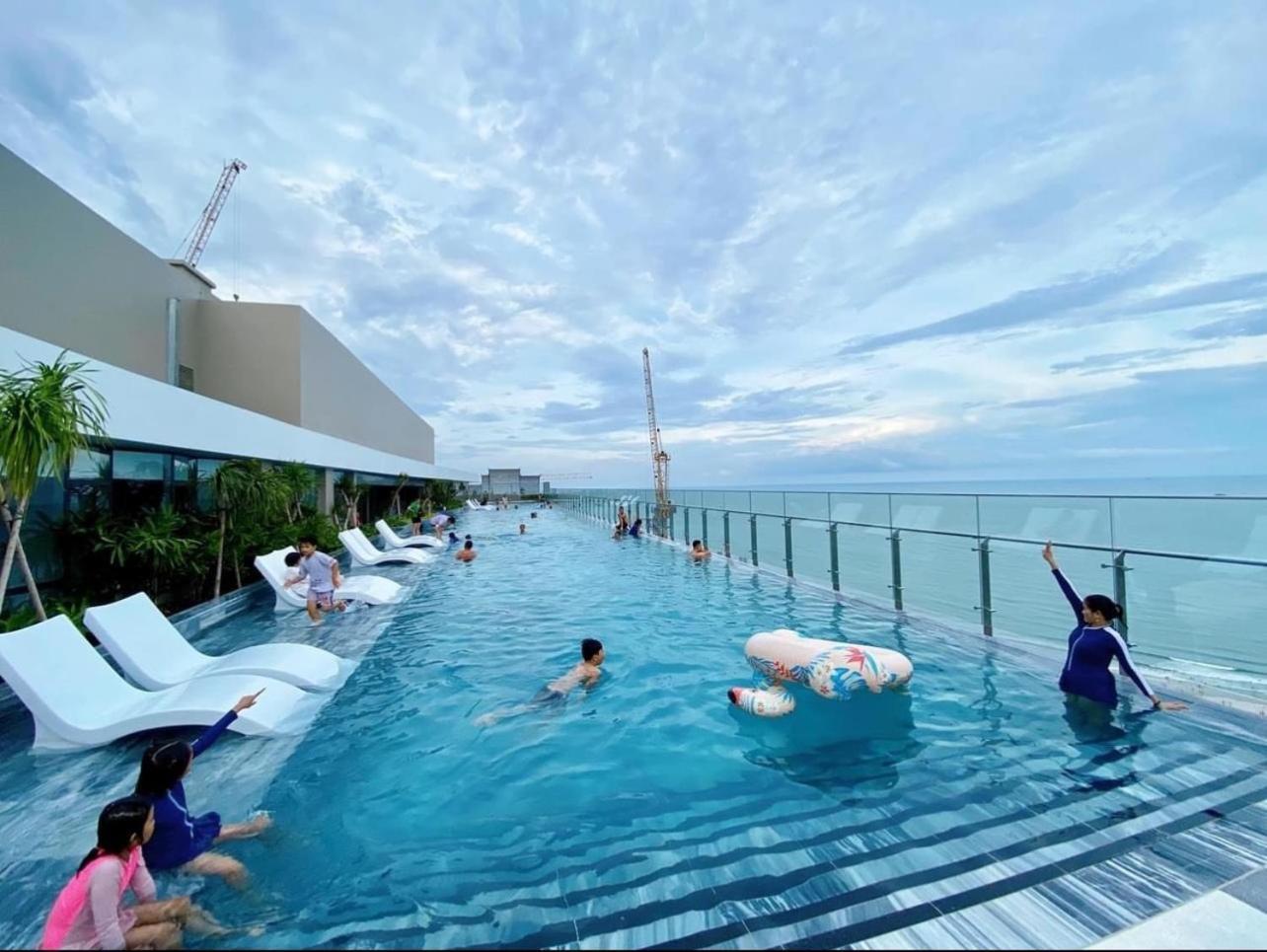 The Song Vung Tau Homestay - Suri'S Apartment Exterior photo